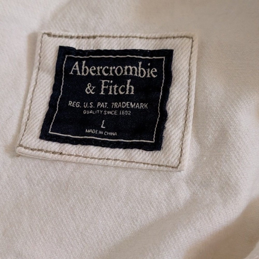 Abercrombie & Fitch‎ Cream Cropped Denim Jacket Raw Hem Off-White Womens Large - Picture 3 of 7